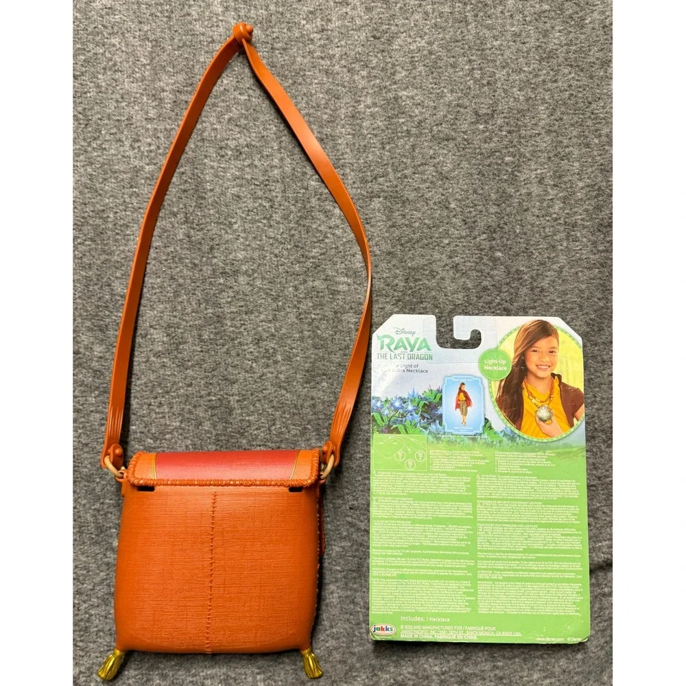 Disney Raya and the Last Dragon Light of Kumandra Necklace and Crossbody Bag Set